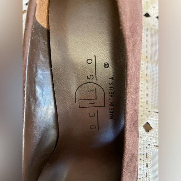 DeLiso vintage leather upper heels Size 7 1/2AA. NWOT - Picture 8 of 9